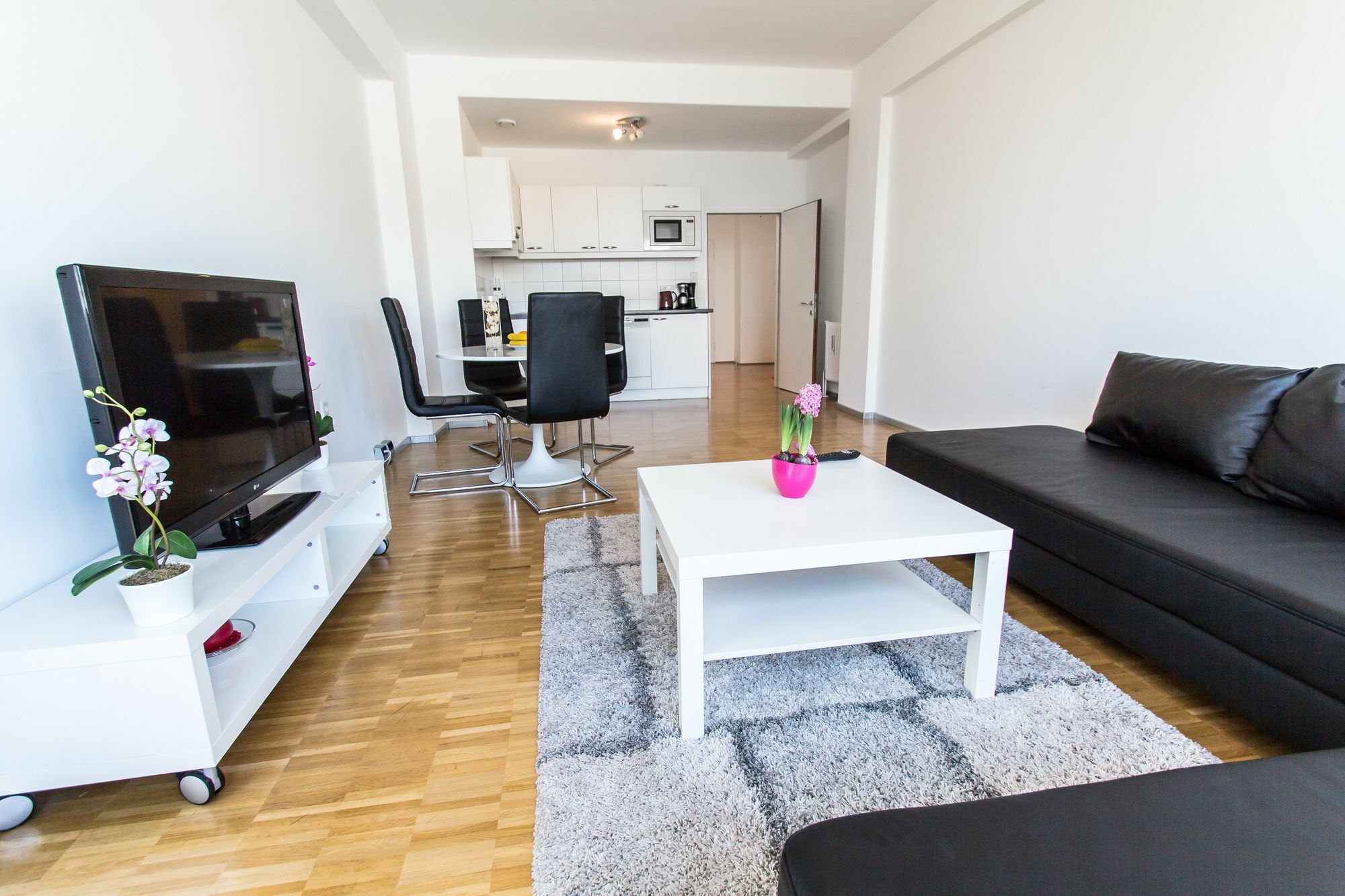 Living Schwedenplatz Appartement Wenen Buitenkant foto