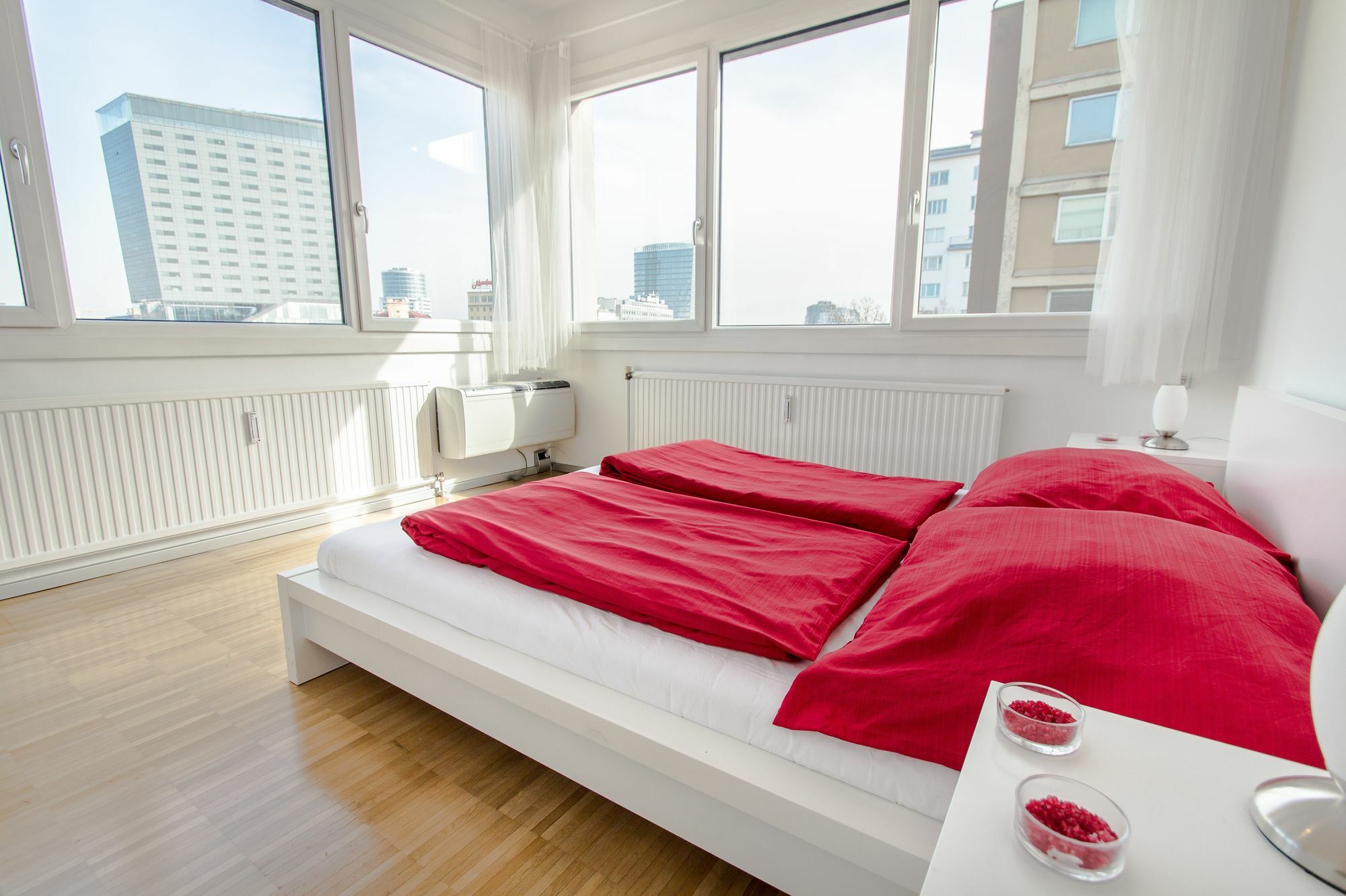 Living Schwedenplatz Appartement Wenen Buitenkant foto